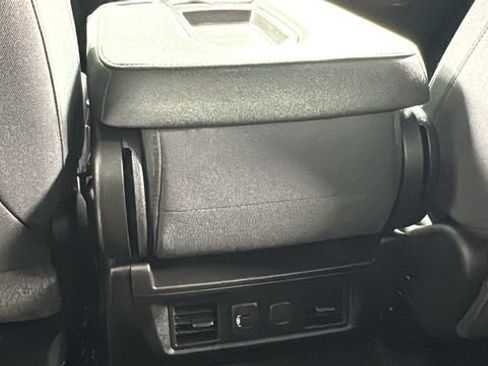 Used 2021 Chevrolet Silverado 1500 RST w/ Z71 Off-Road Package image 33