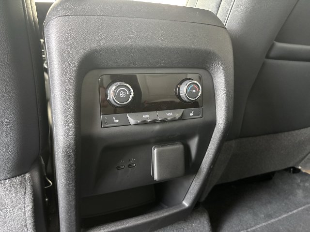 Certified 2024 Chevrolet Traverse RS FWD image 21