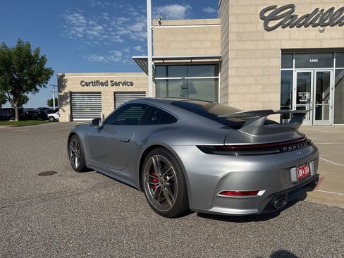 Used 2025 Porsche 911 Carrera S RWD image 3