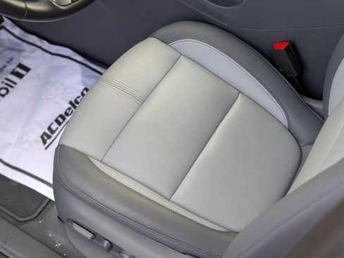 Used 2022 Chevrolet Blazer LT image 31