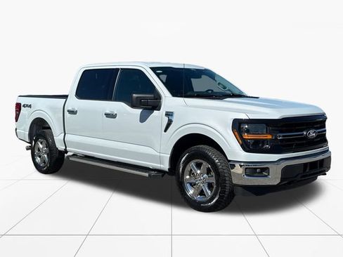 Used 2025 Ford F150 XLT w/ Equipment Group 301A Standard AWD/4WD image 8