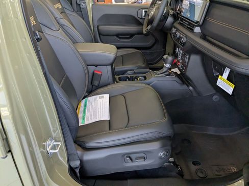 New 2025 Jeep Wrangler Unlimited Rubicon 392 image 35