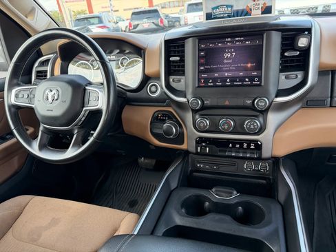 Used 2019 RAM 1500 Big Horn RWD image 25