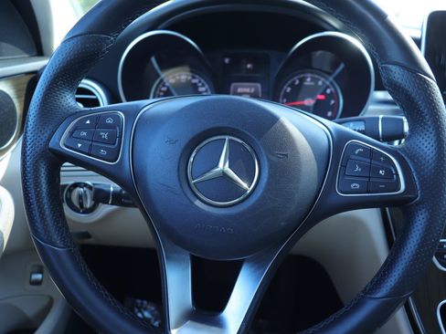 Used 2016 Mercedes-Benz C 300 Sedan image 22