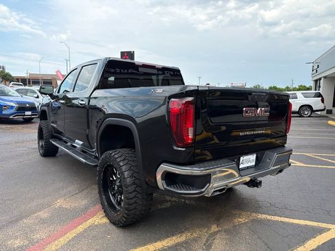 Used 2023 GMC Sierra 1500 SLT AWD/4WD image 9