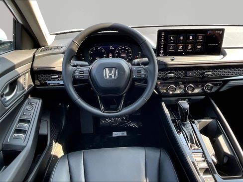New 2026 Honda Accord EX-L image 9