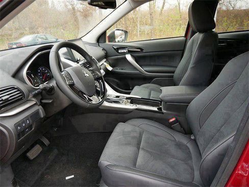 New 2026 Mitsubishi Eclipse Cross SE image 4