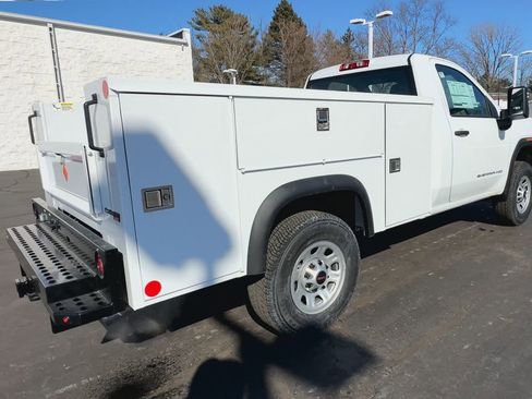 New 2025 GMC Sierra 2500 Pro image 8