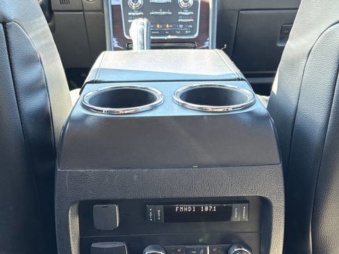 Used 2016 Lincoln Navigator L Reserve AWD/4WD image 19