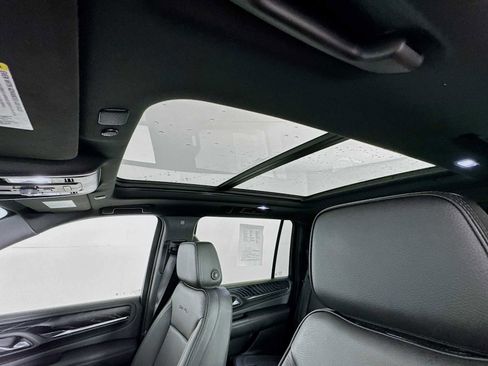 Used 2023 GMC Yukon XL Denali w/ Max Trailering Package image 13