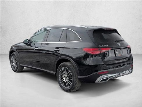 New 2026 Mercedes-Benz GLC 300 GLC 300 image 8