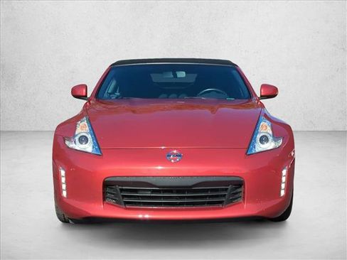 Used 2016 Nissan 370Z image 2