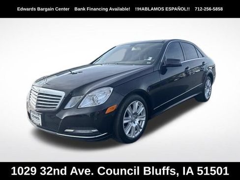Used 2013 Mercedes-Benz E 350 4MATIC Sedan image 3