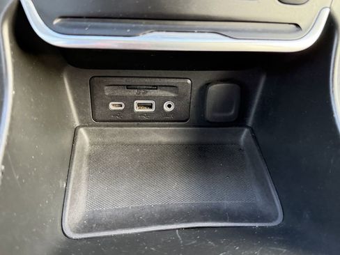 Used 2019 GMC Terrain Denali w/ Advanced Safety Package FWD image 26