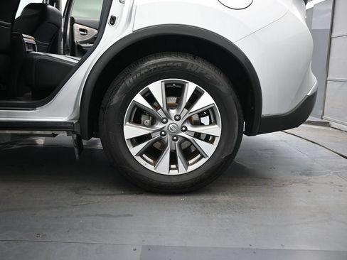 Used 2016 Nissan Murano SL FWD image 18