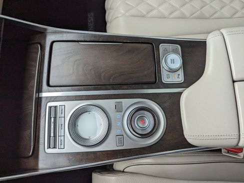 Used 2021 Genesis GV80 3.5T w/ Prestige Package 07 image 24