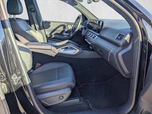 Used 2025 Mercedes-Benz GLE 350 4MATIC image 23