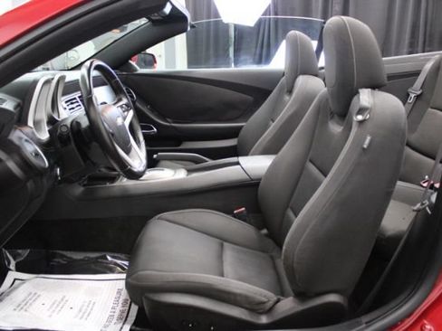 Used 2015 Chevrolet Camaro LT RWD image 14