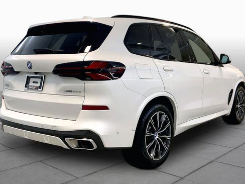 Used 2024 BMW X5 xDrive50e w/ Executive Package AWD/4WD image 12