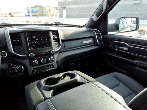 Used 2023 RAM 1500 Big Horn AWD/4WD image 24
