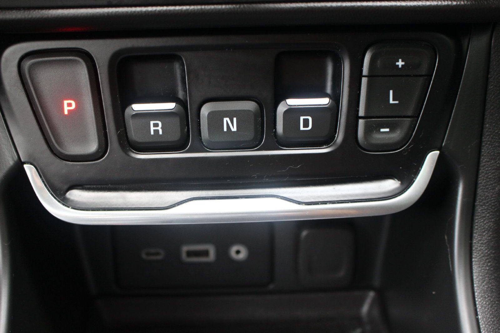 Used 2021 GMC Terrain SLE w/ Driver Convenience Package AWD/4WD image 35
