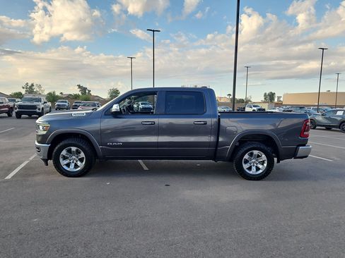 Used 2022 RAM 1500 Laramie AWD/4WD image 2