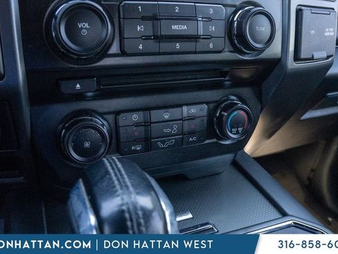 Used 2017 Ford F150 XLT w/ Equipment Group 302A Luxury AWD/4WD image 8
