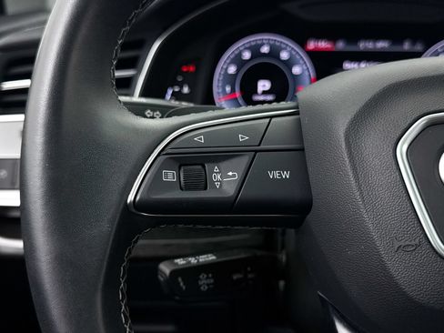 Used 2025 Audi Q7 3.0T Premium Plus AWD/4WD image 36