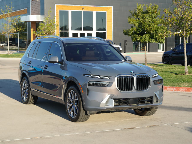 Used 2024 BMW X7 xDrive40i AWD/4WD image 7
