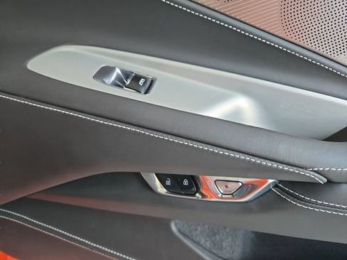 Used 2021 Chevrolet Corvette Stingray Premium Conv w/ Z51 Performance Package RWD image 36