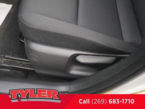 Used 2023 Toyota Corolla LE w/ LE Convenience Package image 23