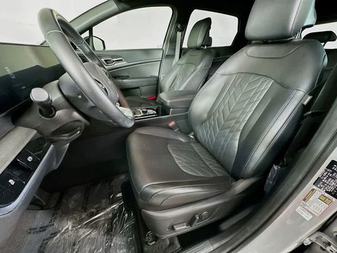 Used 2023 Kia Sportage X-Line AWD/4WD image 12