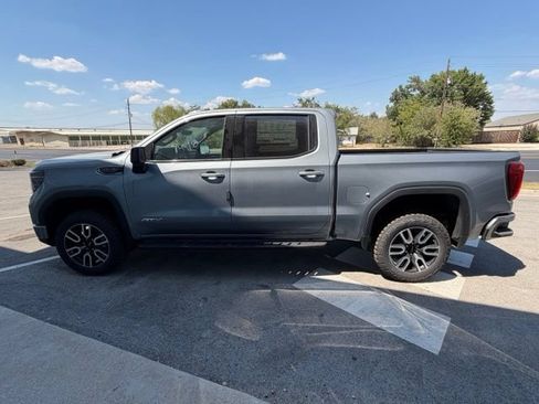 New 2026 GMC Sierra 1500 AT4 w/ AT4 Premium Package AWD/4WD image 32
