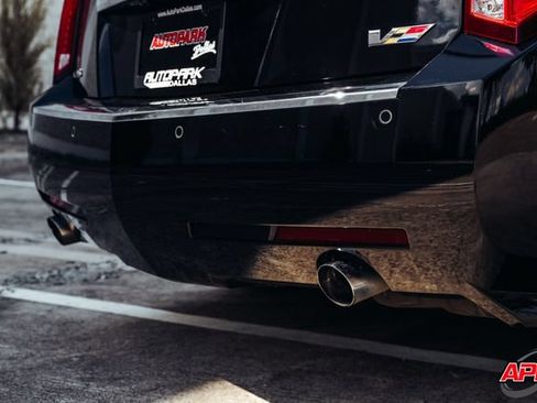 Used 2014 Cadillac CTS V RWD image 34