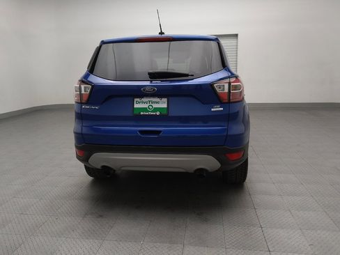 Used 2017 Ford Escape SE FWD image 7