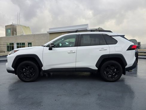Used 2021 Toyota RAV4 TRD Off-Road image 2