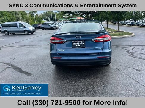 Used 2019 Ford Fusion Energi Titanium FWD image 8