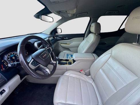 Used 2019 GMC Acadia Denali image 23