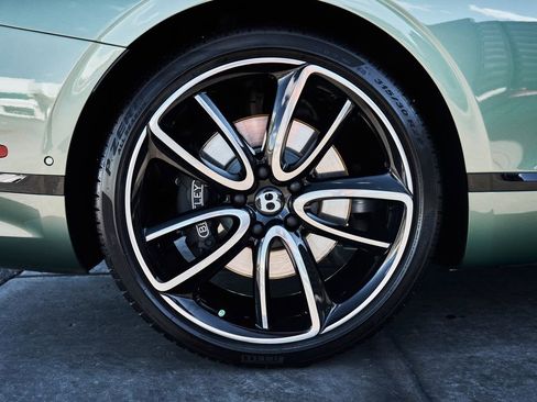 Used 2020 Bentley Continental GT AWD/4WD image 20