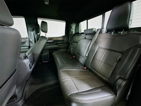 Used 2022 Chevrolet Silverado 1500 High Country w/ High Country Premium Package image 14