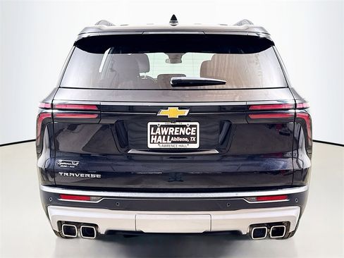 Certified 2025 Chevrolet Traverse LT image 5