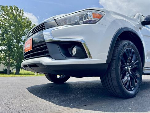 Used 2017 Mitsubishi Outlander Sport LE AWD/4WD image 9