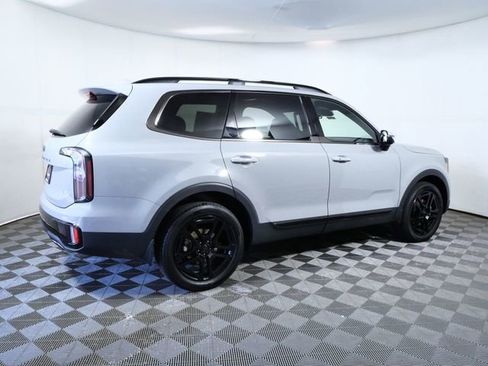 Used 2025 Kia Telluride EX X-Line AWD/4WD image 8