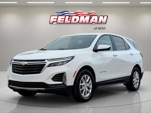 Used 2024 Chevrolet Equinox LT w/ LPO, Floor Liner Package FWD image 1