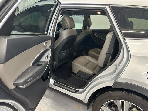 Used 2016 Hyundai Santa Fe Limited w/ Option Group 04 image 34