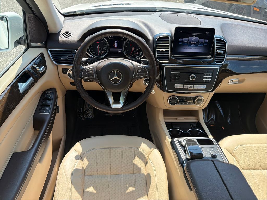 Used 2018 Mercedes-Benz GLE 350 w/ Premium 1 Package image 23