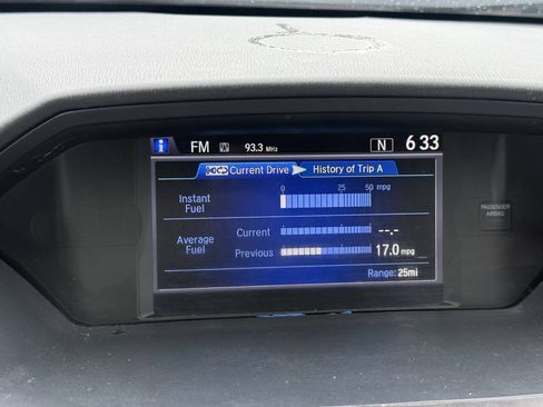 Used 2016 Honda Odyssey SE image 24