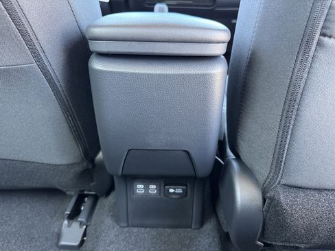 New 2026 Toyota Prius Plug-In Hybrid image 7