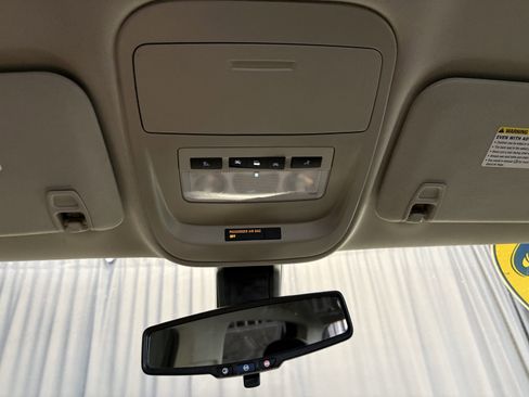 Used 2019 Chevrolet Colorado LT w/ LT Convenience Package image 17