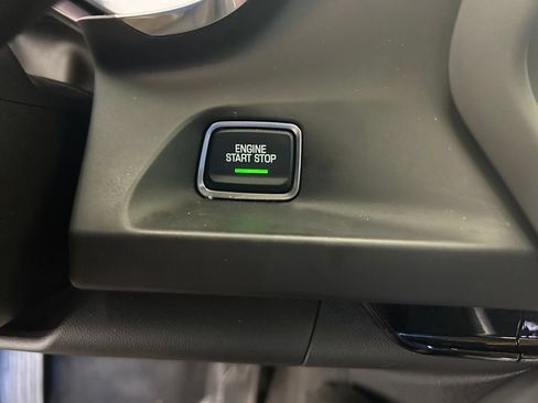 Used 2018 Chevrolet Camaro LT RWD image 44